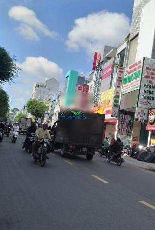 Bán tòa chdv cao cấp võ oanh_bình thạnh dt: 8x21.4m_hđt 160tr/th_gía tốt 33 tỷ_23 phòng cao cấp - 3