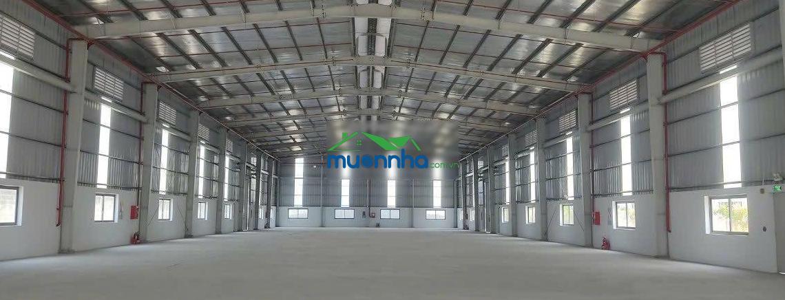 Cho thuê xưởng 3000m2 120tr, bình mỹ 0907 838 ***