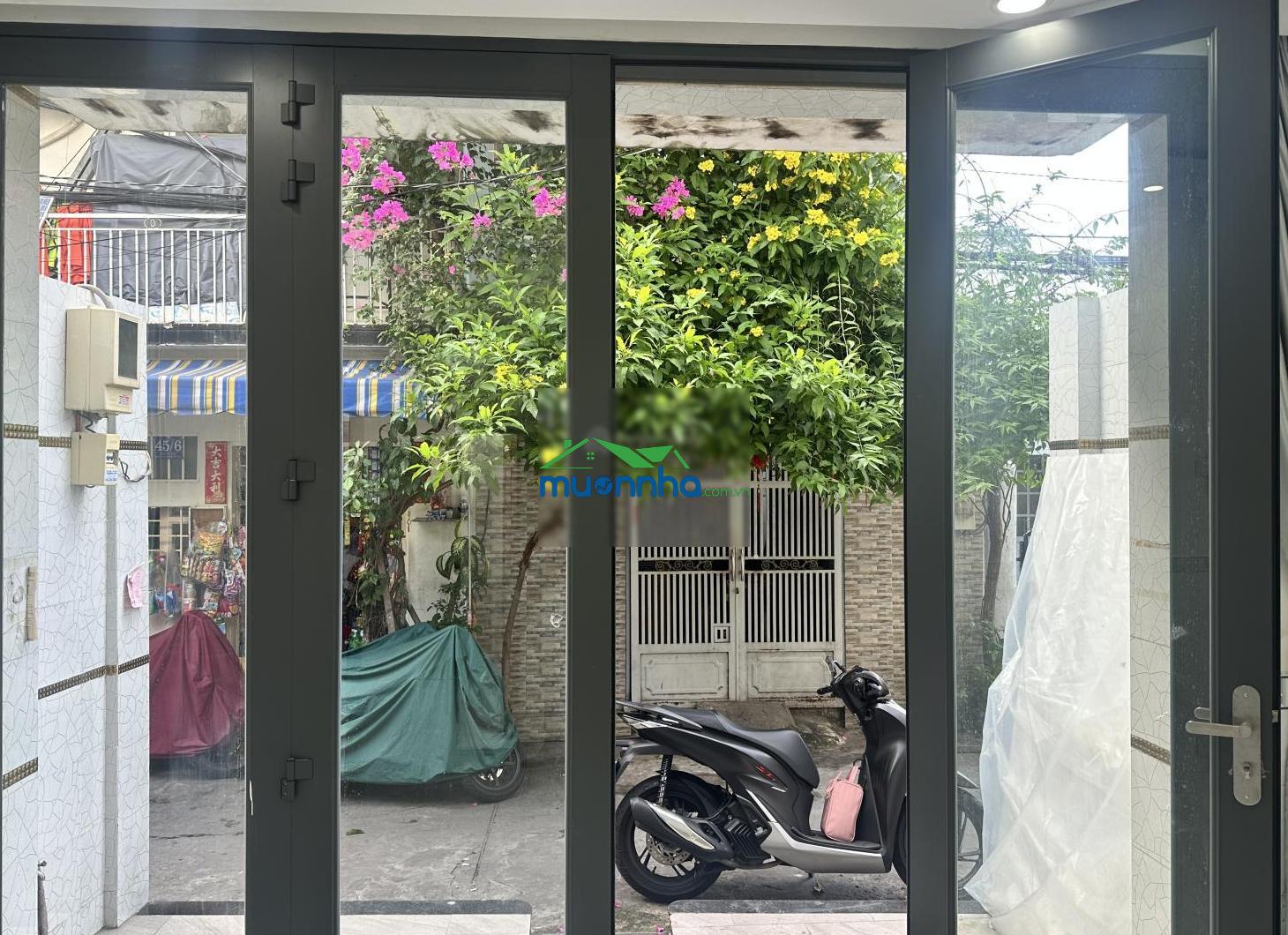 Bán nhà giá tốt gần cầu tân thuận định giá ngân hàng cao tỷ bán chỉ 7,5 tỷ tại huỳnh tấn phát q7