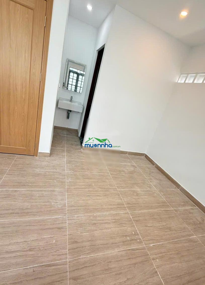 3.15 tỷ - không lộ giới - không quy hoạch - 3 tầng - 2 pn - đường ht06 - gần hiệp thành city - 2