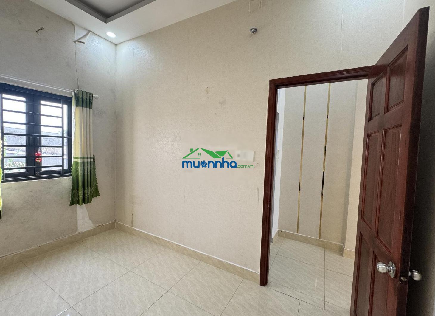 Bán nhà sổ hồng riêng hỗ trợ vay ngân hàng mặt tiền hẻm 4m - 4