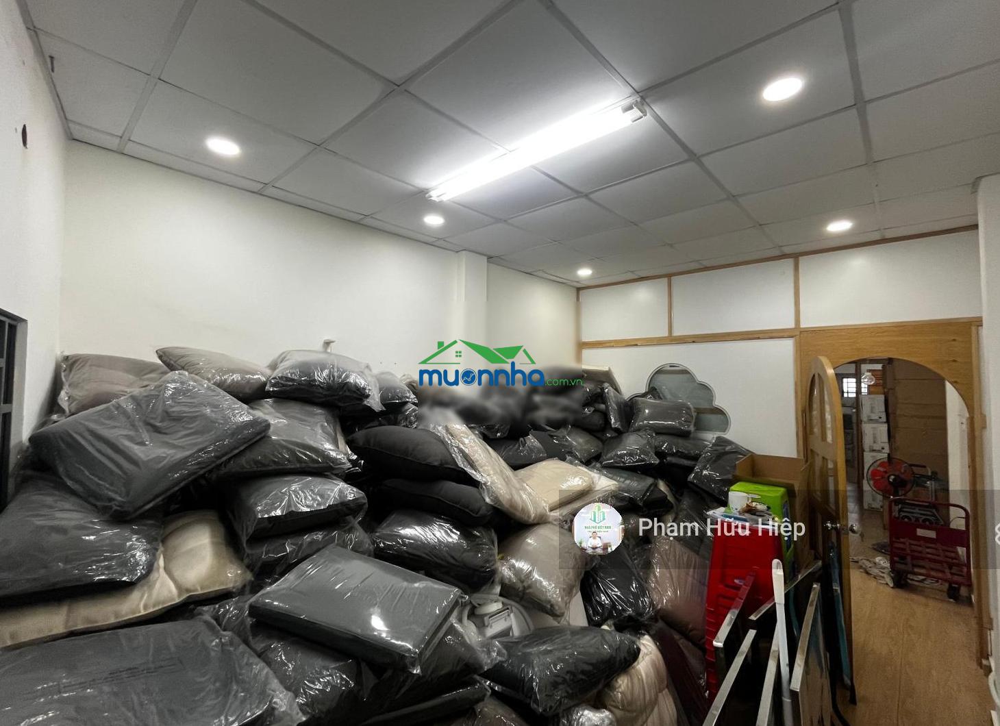 Bán nhà nguyễn trãi quận 1, gần trần hưng đạo - cách hẻm xe hơi 20m, nở hậu, tiện ở ngay - giá 10tỷ - 4
