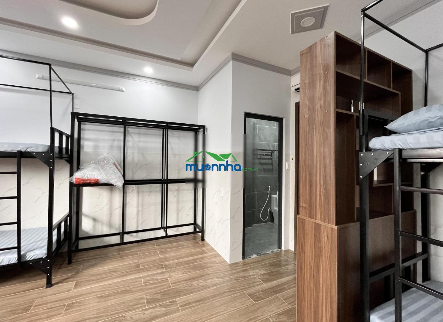 Sos!!! đập hộp chdv 6 tầng ngay đh cảnh sát - ngang 5.6m - thu nhập 85tr/th có thang máy ~105m²