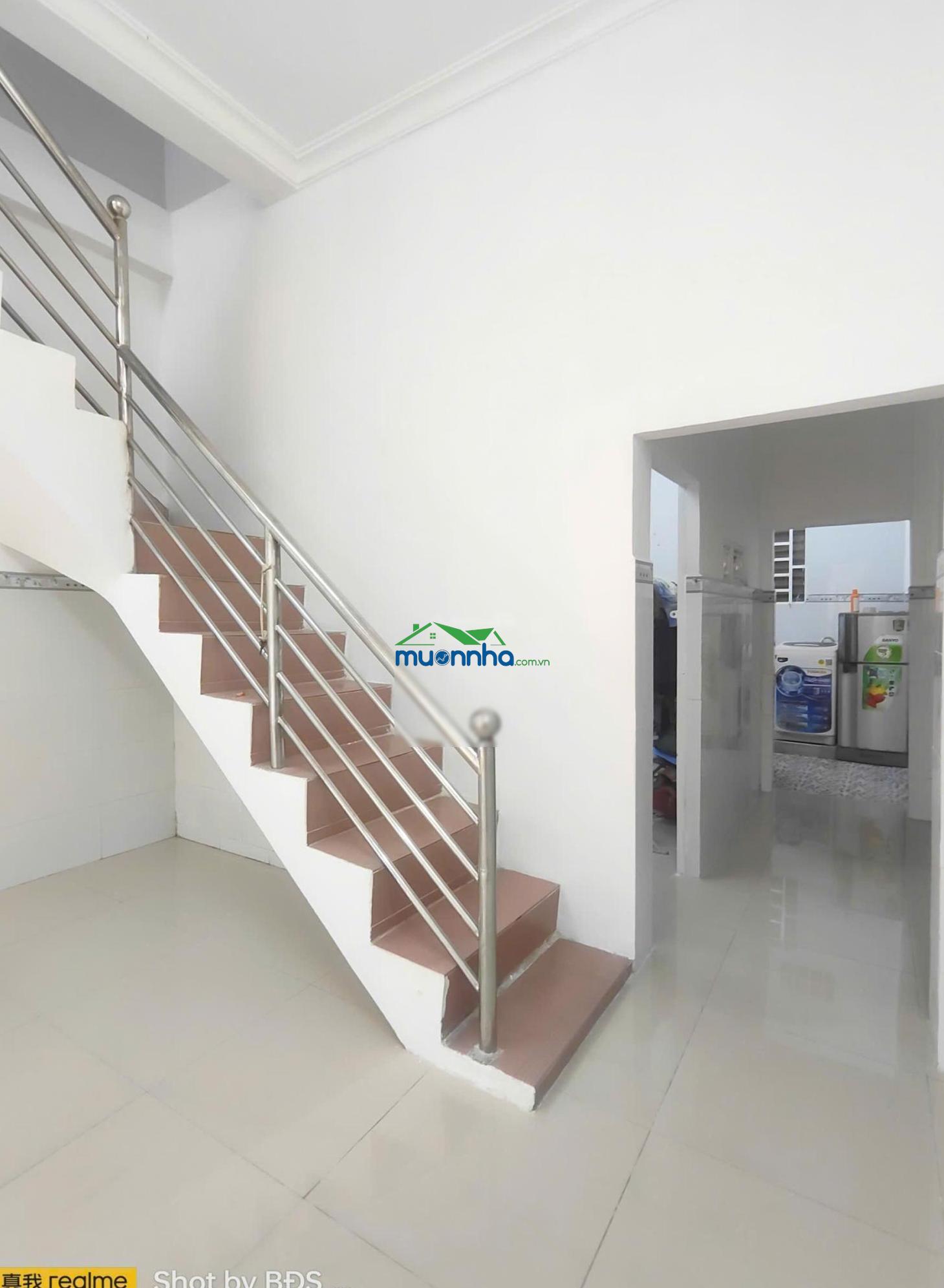 Bán nhà kế vạn phúc gần hẻm xe hơi 2pn 2wc - 2