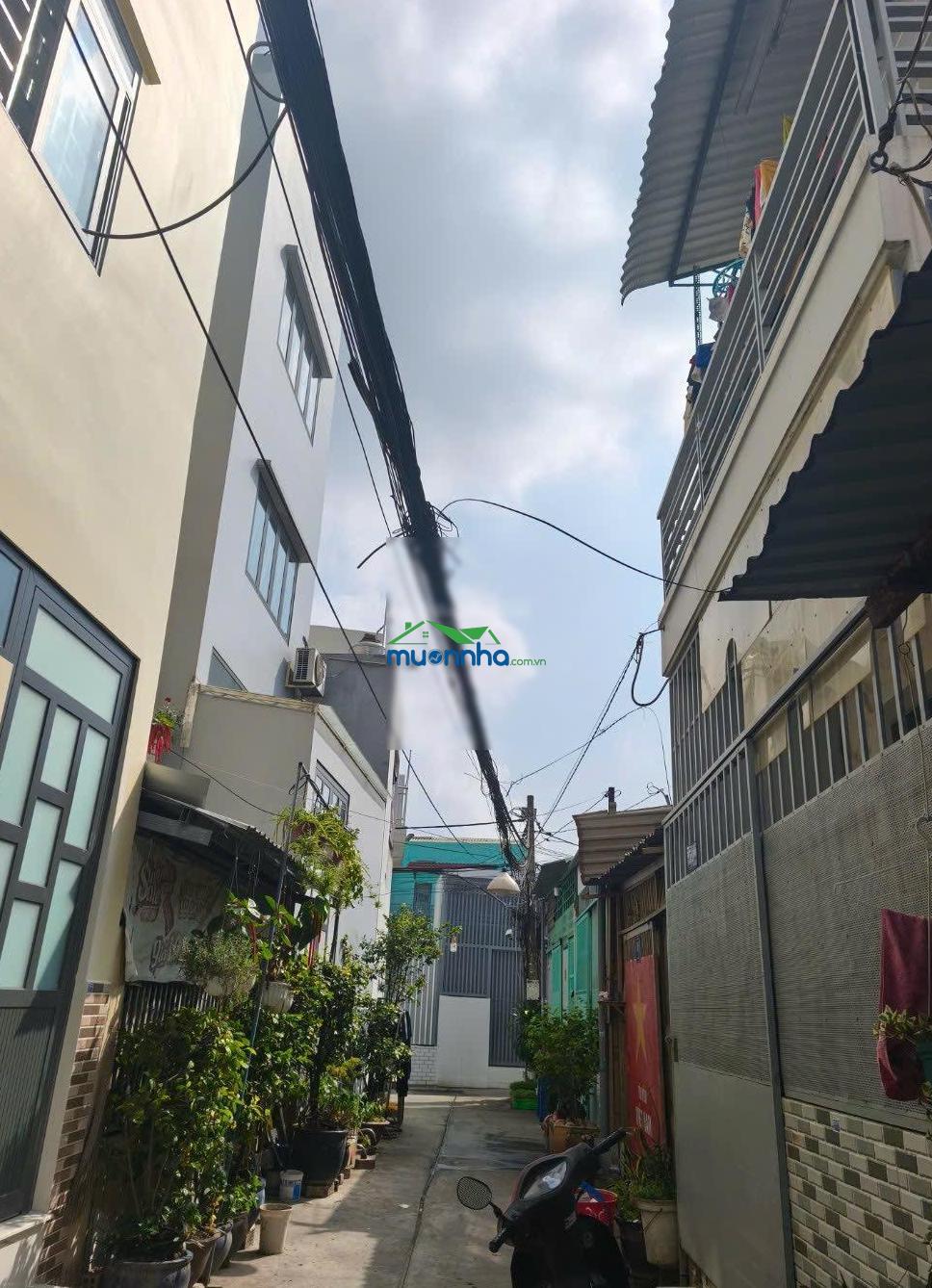 Nhà 1lầu đ.hưng nhơn (gần chợ bờ ngựa) xã tân kiên, bc. sổ riêng, vay ngân hàng được. cho thuê 7tr - 4