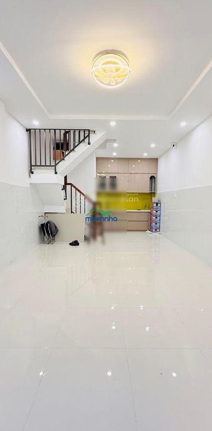 Nhà bán đường hòa bình - 1 sẹc - hẻm xe hơi - sát q 11 - 2 tầng - ngang 4m - 5,x tỷ