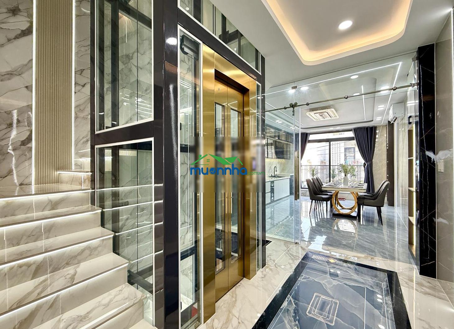 Nhà có thang máy, sát bên cụm trường học, dt: 4x20m, lửng, 3 lầu, 4pn, hướng đông nam, 7.95 tỷ - 3