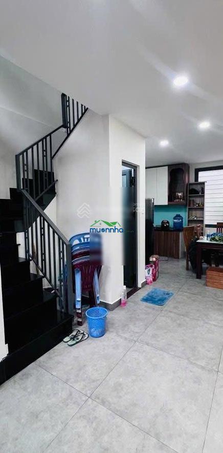 Bán nhà tân hưng. diện tích 133,7m2 (4 tấm 5pn). sổ hồng, hoàn công. hẻm thông nhiều phía. chỉ 7 tỷ - 2