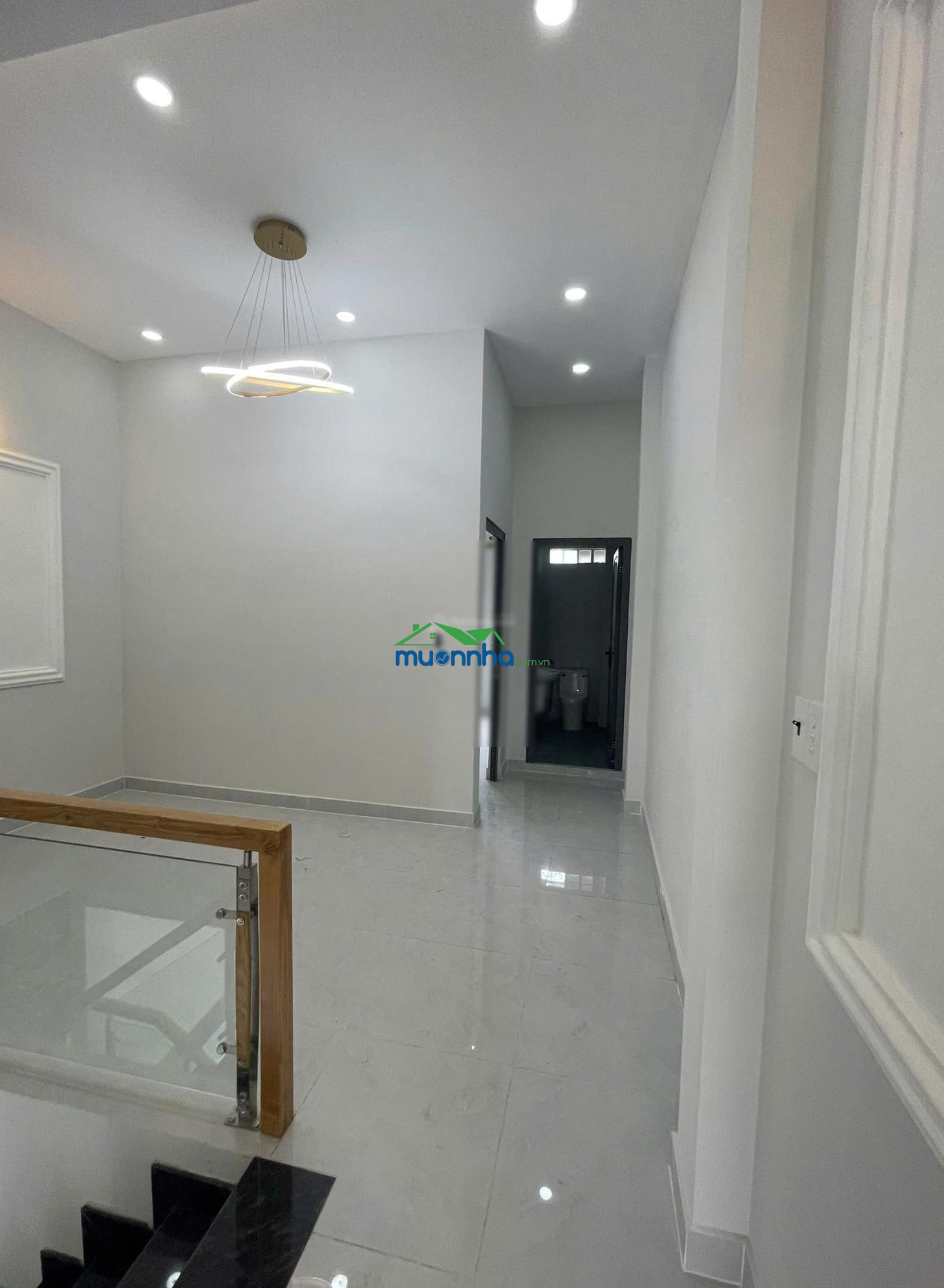 Bán gấp nhà 1 trệt 1 lầu - 1tỷ 230 - 80m2 ngay bx miền tây, bình chánh - 4