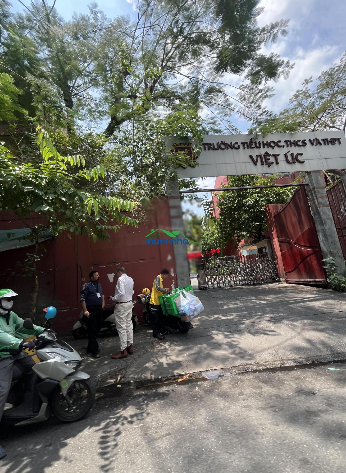 Bán nhà hẻm 8m cư xá đồng tiến, p.14, q.10 - ngang 9m - giá chỉ 8,4 tỷ