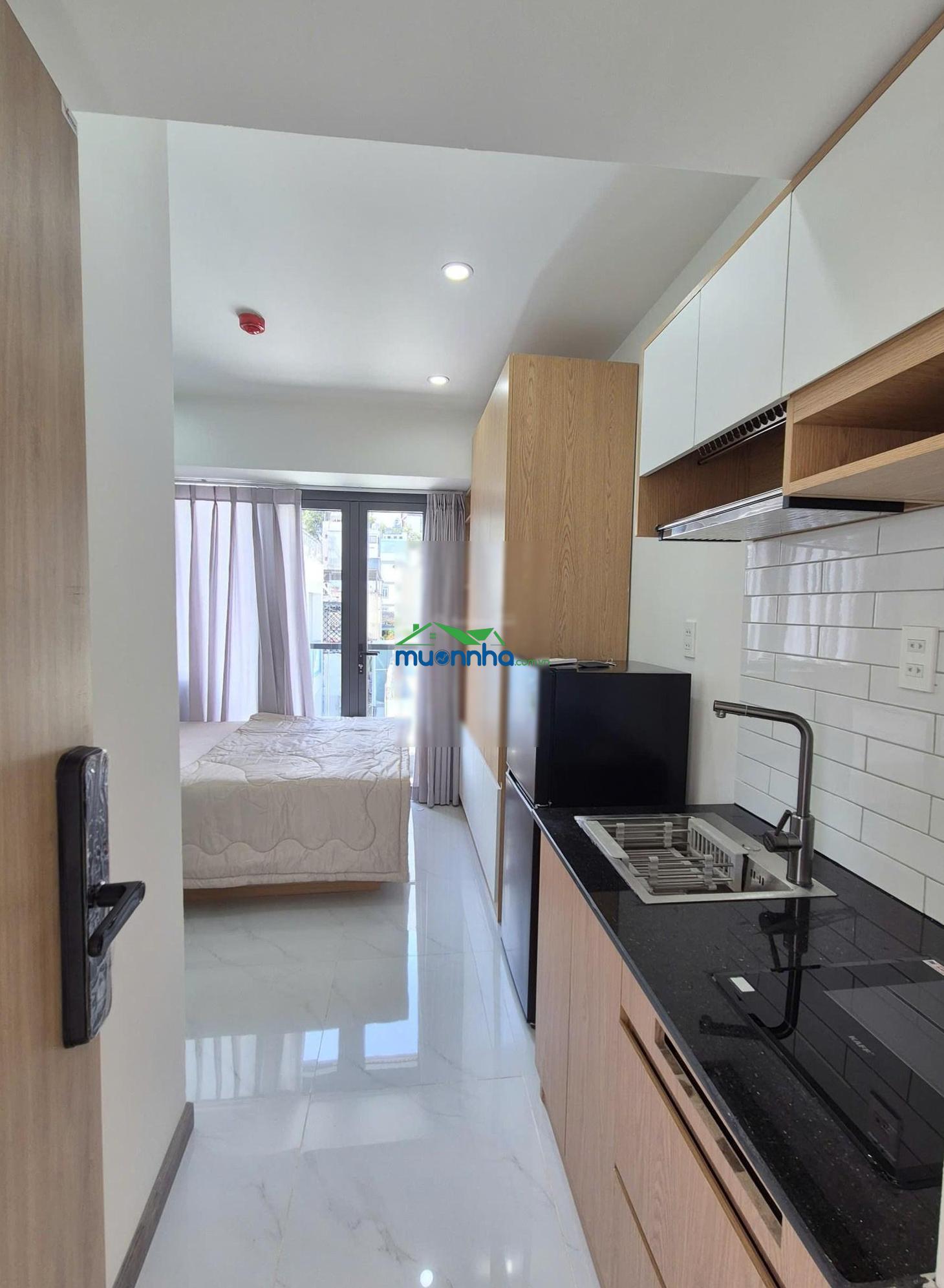 Bán tòa chdv quận 5 chỉ 8tỷ8 dòng tiền 600tr/năm, dt:4,5x13m - 5 tầng 9 phòng chdv đang thuê full - 4