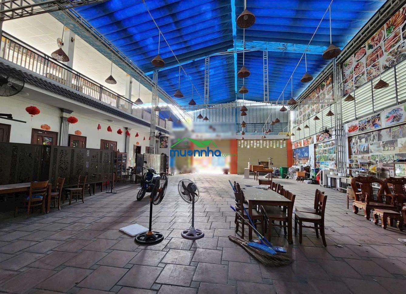Cho thuê mặt bằng vip trung tâm thủ dầu một - diện tích: 750m2 (có lửng), ngang 20m