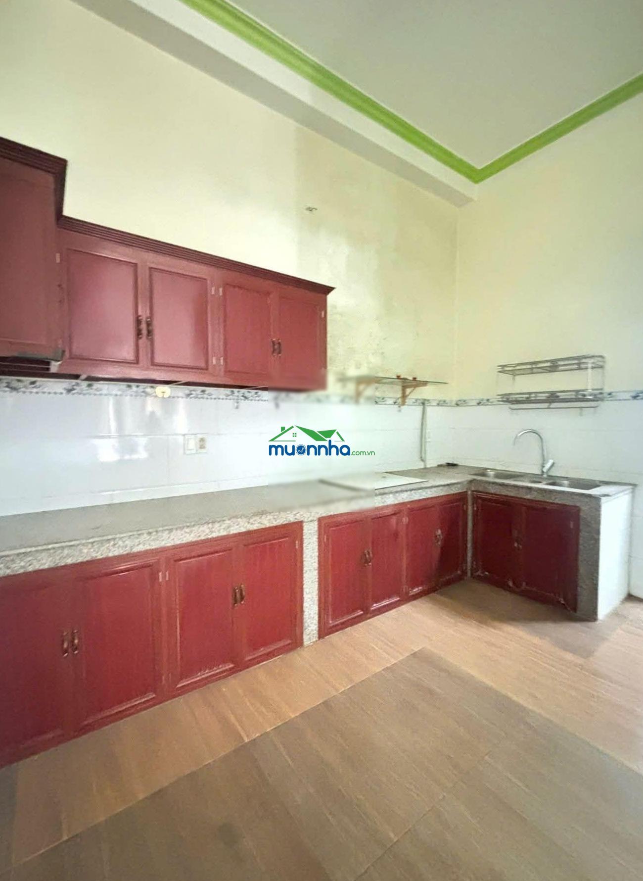 Chỉ 66 triệu/m2 - nhà 2 tầng - hẻm xe hơi - ngang 5.4m - trung tâm linh xuân - 5.4 tỷ - 4