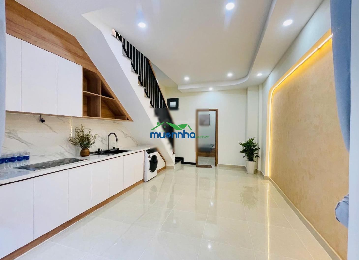 Bán gấp nhà hoàng hoa thám p7 q bình thạnh ngang 6m cn: 90 m2 kc: 3t giá bán : 10 tỷ - 2