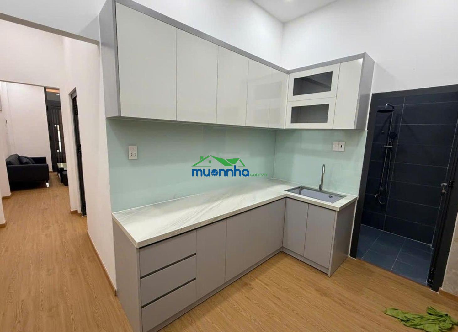 Ngang 5.3m - 110m2 nở hậu. 4pn, ở đại gia đình, nhà mới, hiện đại hiếm có