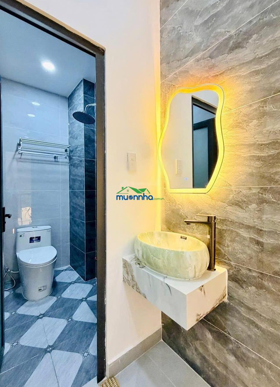 4 tầng lầu / 4 phòng ngủ - hẻm xe hơi - tầng sân thượng rộng thoáng - kèm nội thất - phạm văn chiêu - 4