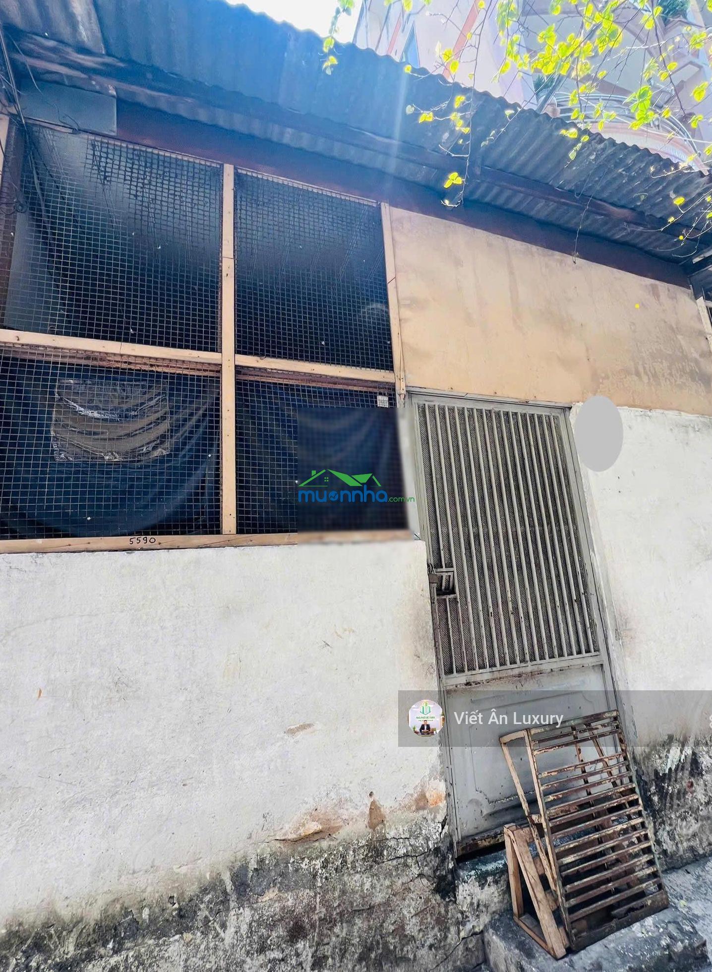 Nhà trung tâm quận 1 lý tự trọng ngang 4.55m hiếm hẻm 1 trục xây 5 tầng. nhà cũ tiện xây