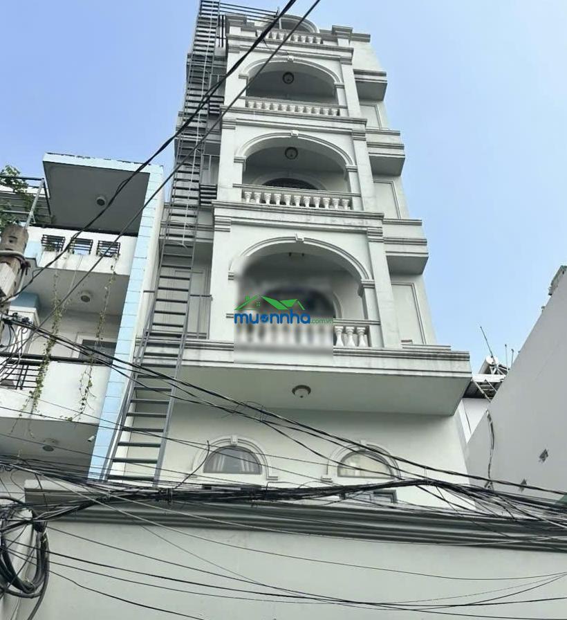 Hàng hiếm sẵn dòng tiền q7 - chdv-7 tầng 32 phòng-có thang máy-dt: 125 m (5,65 x 23,5), nở hậu 10 m - 4
