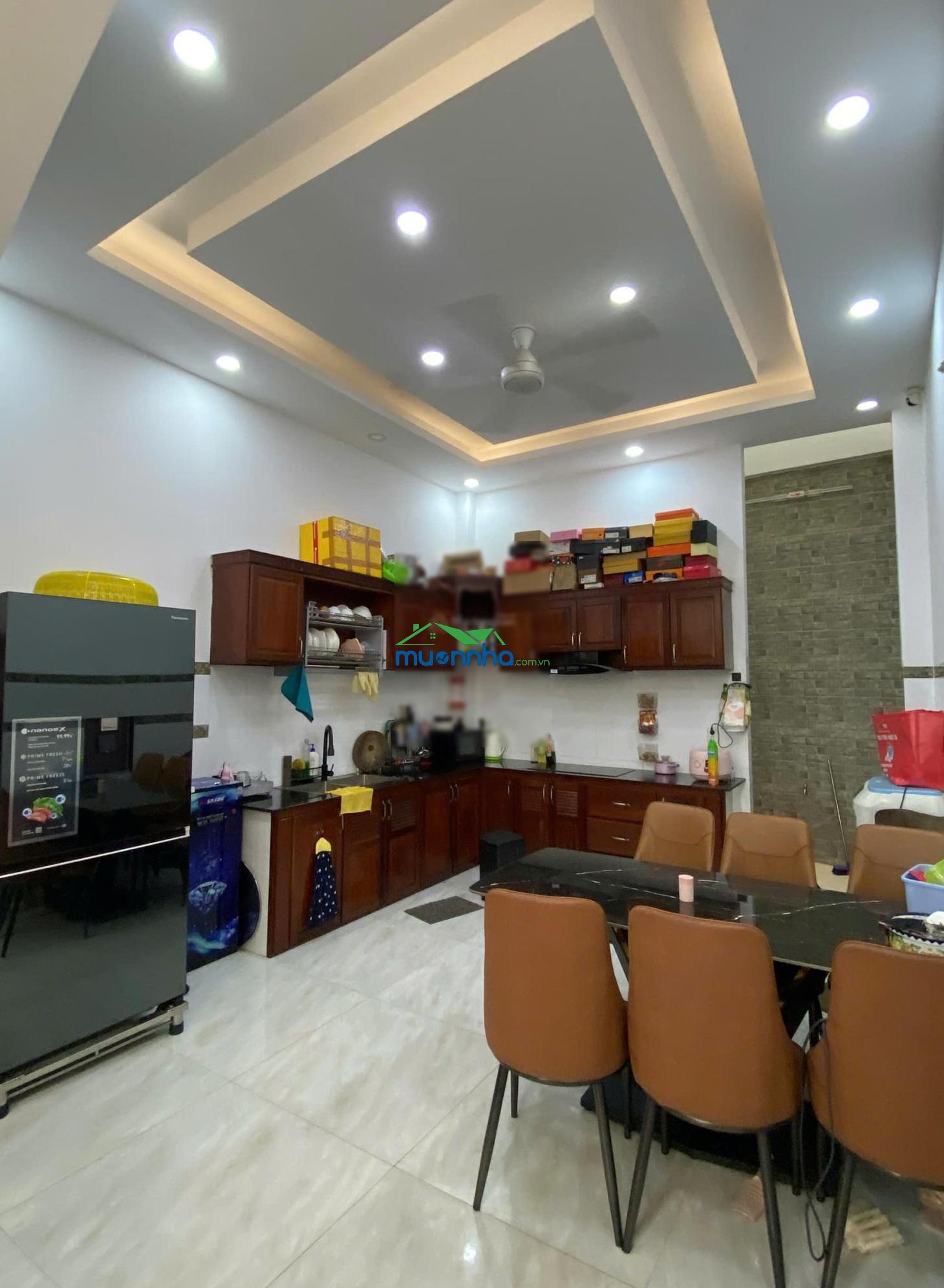 Chính chủ bán nhà/ 1 trệt 3 lầu, sổ riêng. giá: 6,2 tỷ/tl. hẻm 7m ôtô cặp cửa. - 2