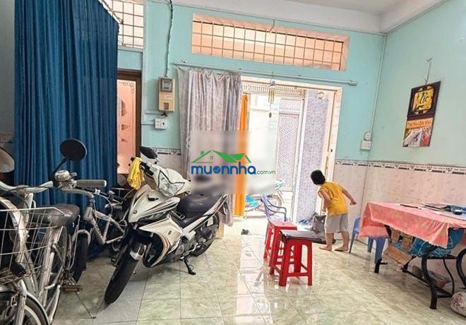 Bán nhà 3 tầng, lô góc 2 mặt thoáng, xe hơi đậu trong nhà, gần tuyến metro số 2, giá chỉ 7 tỷ ít