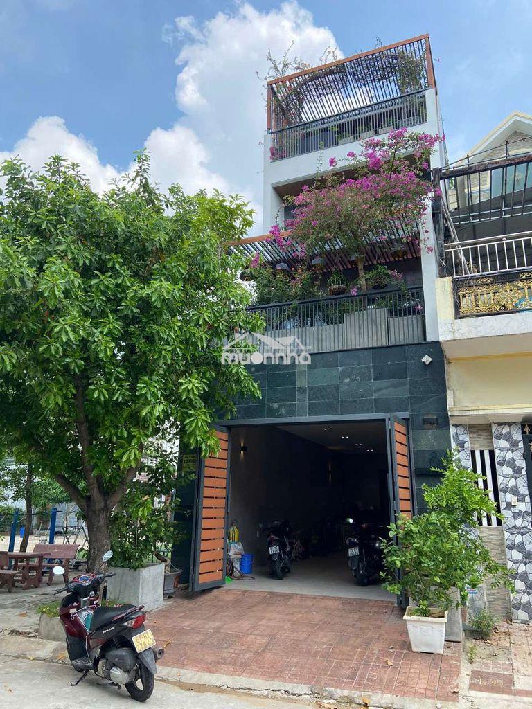 Nhà đẹp trung tâm hành chính dĩ an víp
