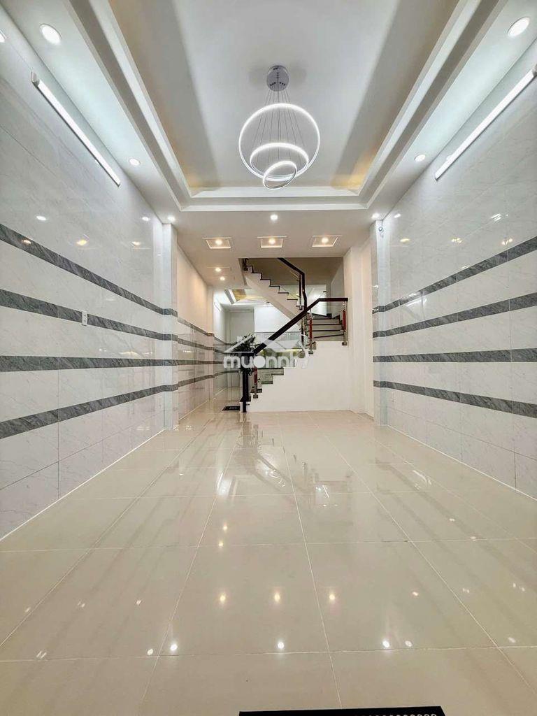 Nhà 4 tầng, 54m2 đất. cách mạng tháng 8, f6. dt 3.9x14