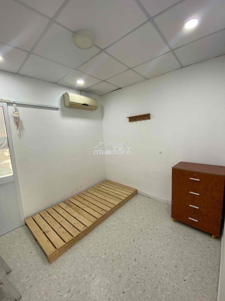 Mình chính chủ cho thuê phòng 142d/25e cô giang,p2 phú nhuận chỉ 3,5tr
