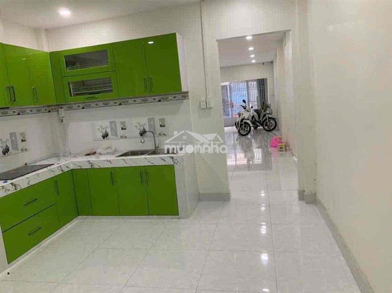 Nhà 3 phòng ngủ 4x16 cách mạng tháng 8. hẻm xe hơi