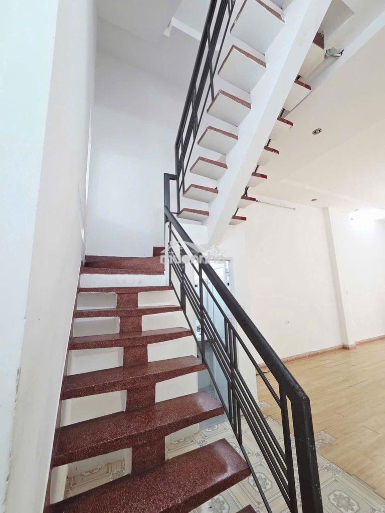 Cho thuê nhà khu vườn lài 4 x 17 m đuc  1 lầu, 1 sân thượng đẹp  - 4