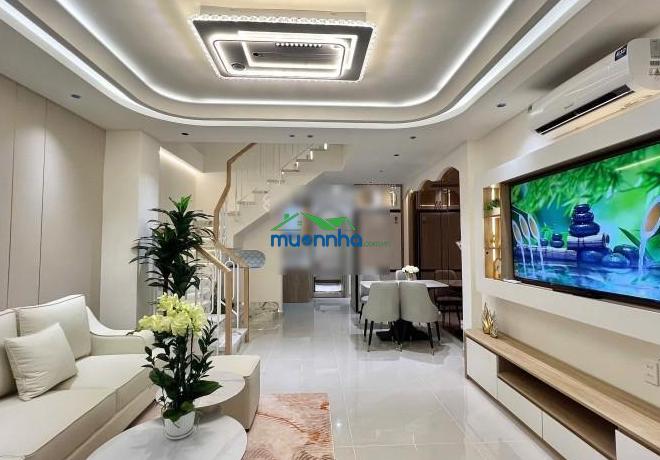 Bán nhà ngay chợ trần văn quang, 4.25m x 12m a4, 3 tầng, hxh 5m