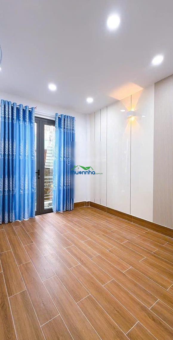 Bán nhà đẹp 2 tầng khu dân cư có sân thượng phơi đồ thoải mái. - 3