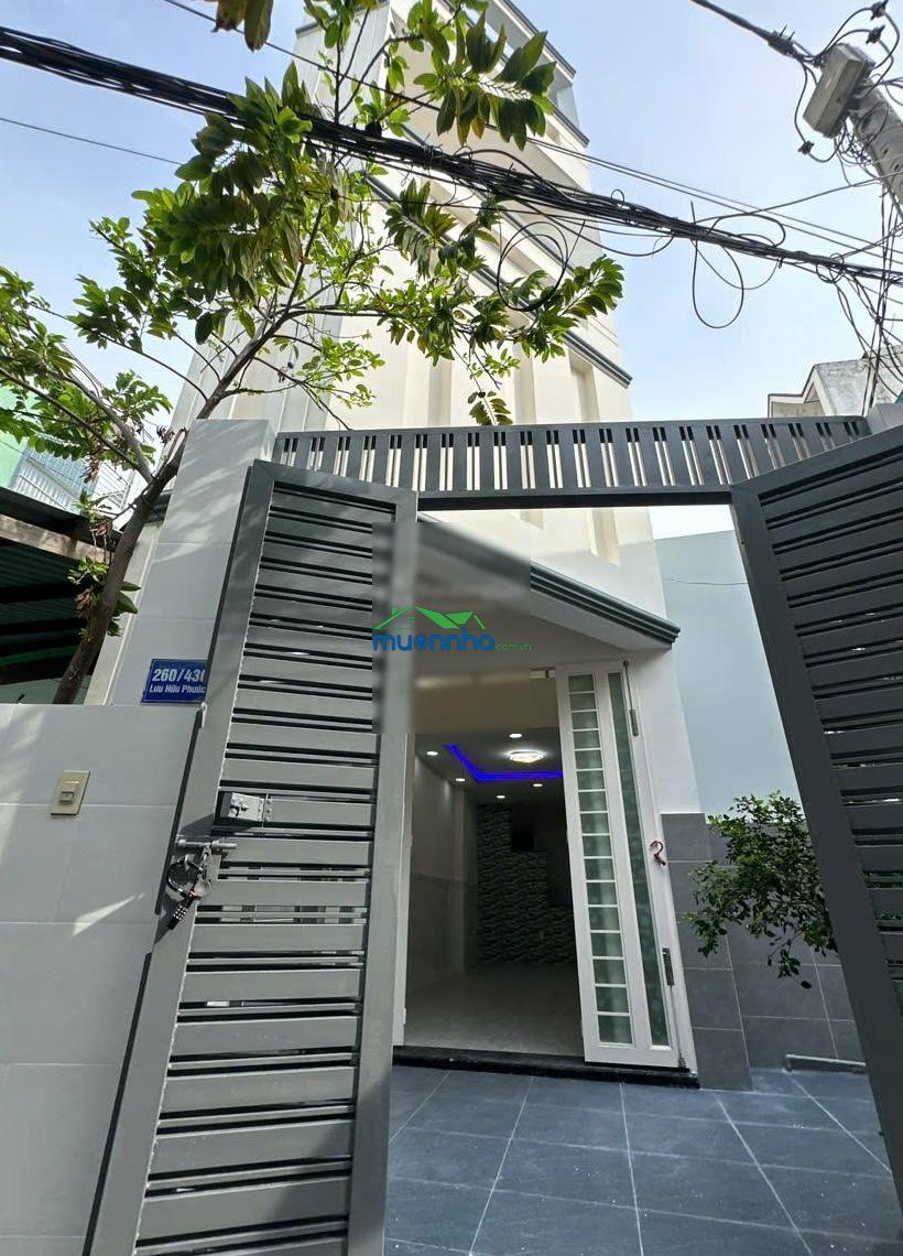Nhà đẹp 4 tầng, có sân đậu xe, diện tích khủng 70m², hẻm lớn đường lưu hữu phước