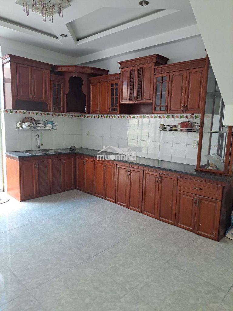 Cho thuê nhà nguyên căn rộng rãi sạch sẽ  - 3