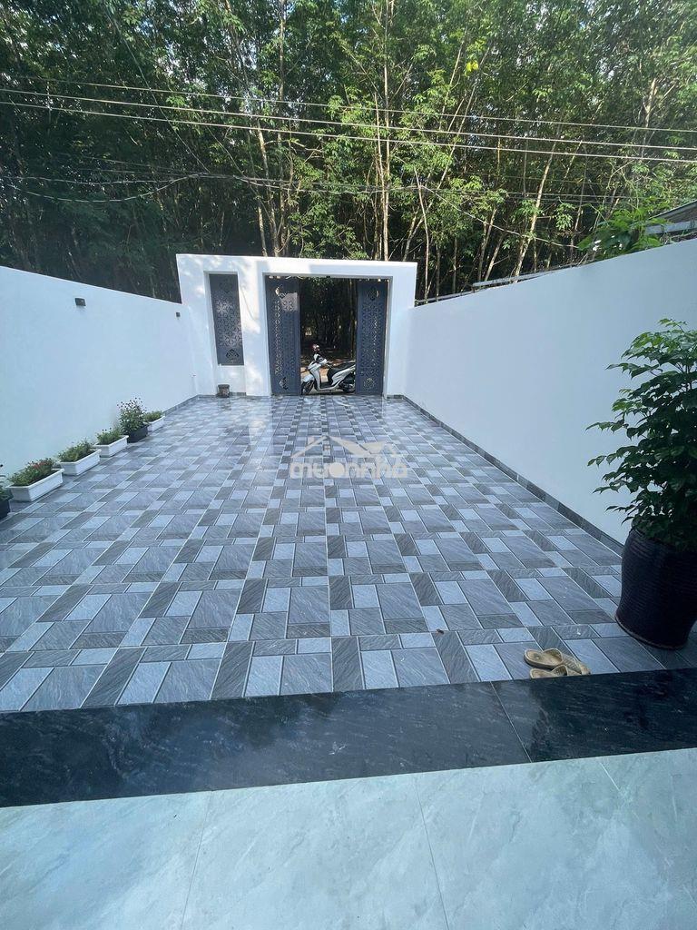 Xây ở đổi đơn vị công tác nên bán gấp luôn nhà ké kcn đồng an - 2