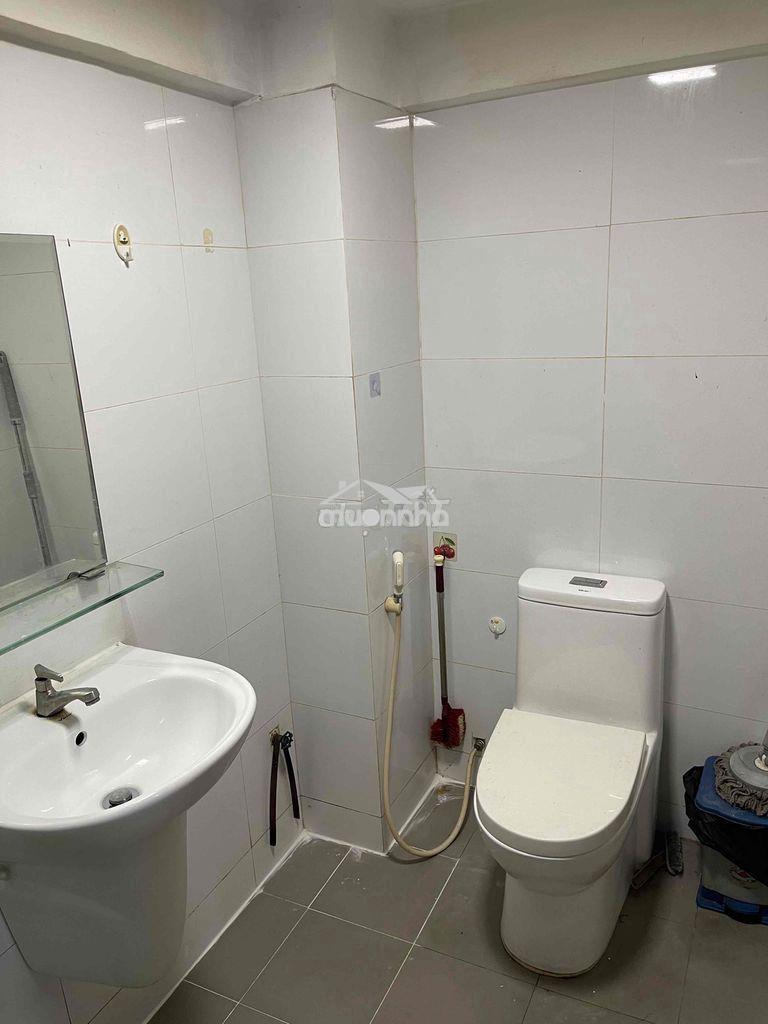 Nhà nguyên căn  3pn đường vĩnh viễn, quận 10  - 4