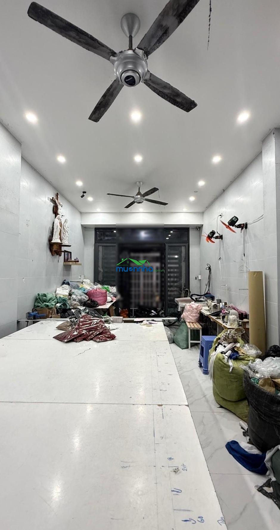 Tân kỳ tân quý - 4 tầng - 4,1 x 11m - nhỉnh 5tỷ