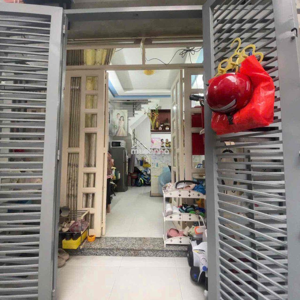 Nhà đẹp q4 tphcm - 2