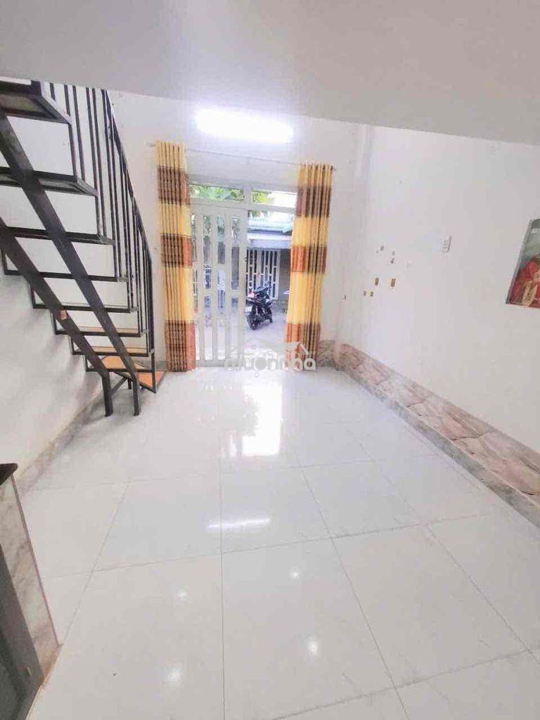Nhà công nhân ngay ponchen đất sạch đường ô tô nhà gác đúc bao đẹp - 4
