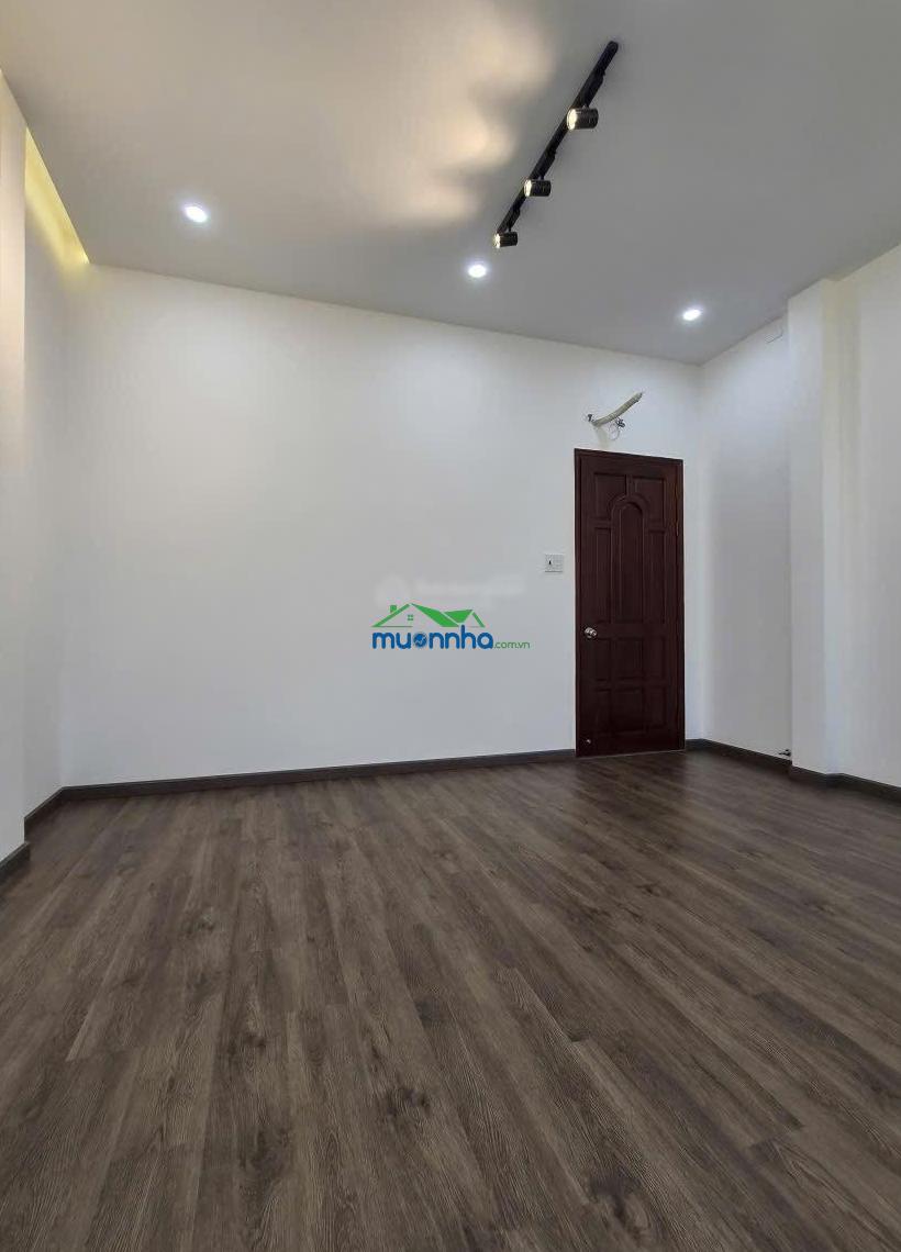 Tân phú - giáp q6 q11 - nhà đẹp 5 tầng 195,4m2 - hẻm 8m thông - vừa ở vừa kinh doanh - giá 7,x tỷ - 2