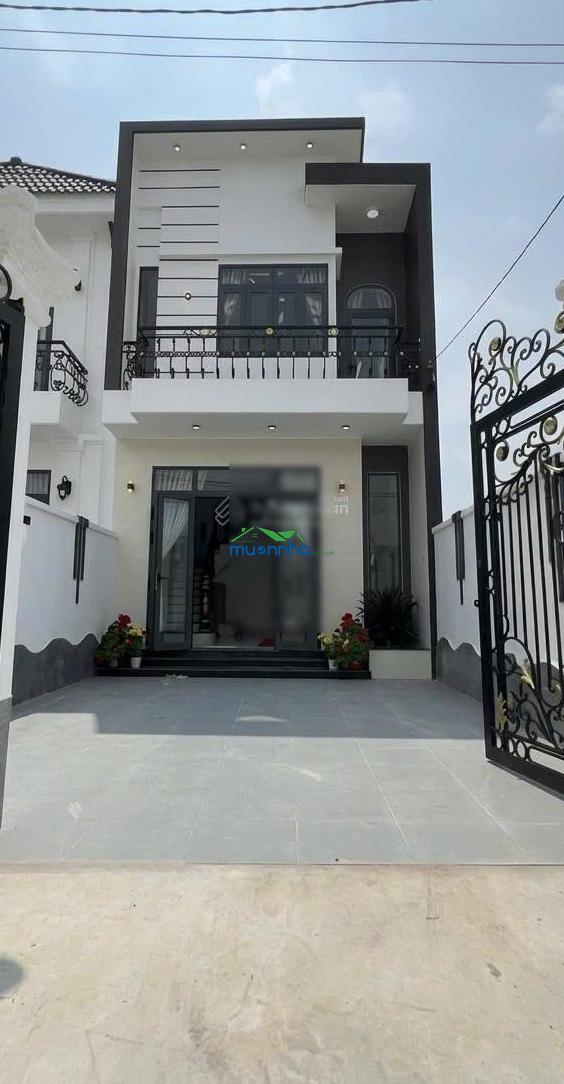 Ngộp ngân hàng thanh lý gấp căn nhà trệt lầu dtcn 50m2 ngay chợ phú lạc cách bến xe q8 5km
