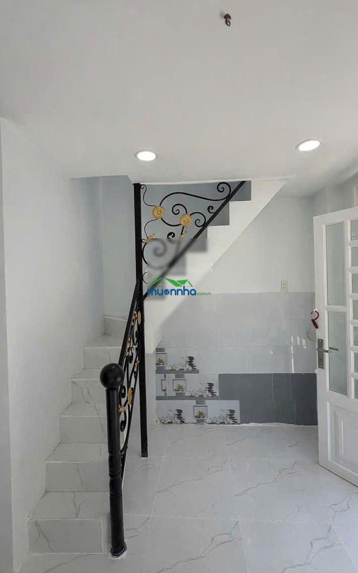 Bán nhà mới nhỏ nhỏ xinh xinh hẻm trước nhà 4m xe hơi 4 chỗ vô được - 3