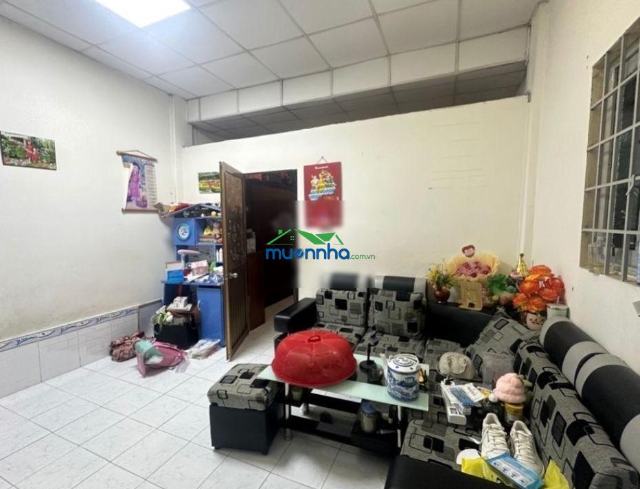Gấp bán, ngộp nhà cấp 4 diện tích khủng, ngang khủng ngay đại học ngân hàng, gần hoàng diệu 2 - 3
