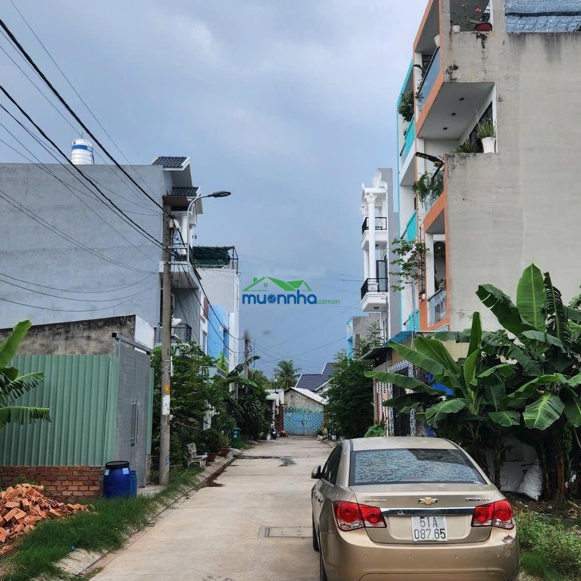 Bán nhà 3 tầng hẻm đường số 8 lò lu p.trường thạnh q9 cũ - dt:56m² - dt sàn ; 130.8m² giá 5,6 tỷ - 3