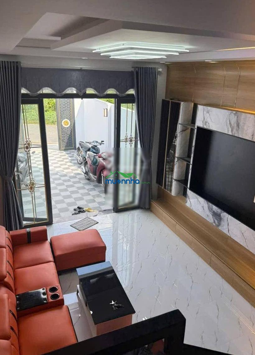 Bán nhà mới xây đường đoàn nguyễn tuấn chỉ 1.8 tỷ, có sổ riêng cách ql50 1km, góp nh từ 6-8tr/tháng