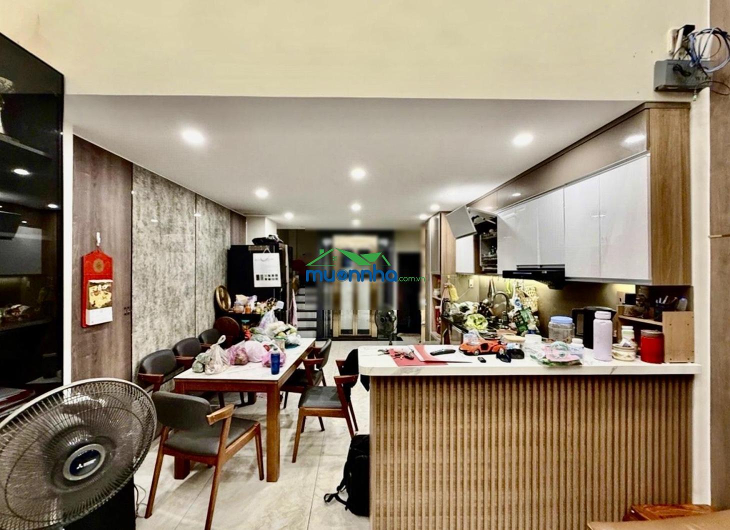 Siêu phẩm 5 tầng có thang máy tân hương - 56m² - chủ tặng nội thất xịn - chỉ 7.** tỷ tl