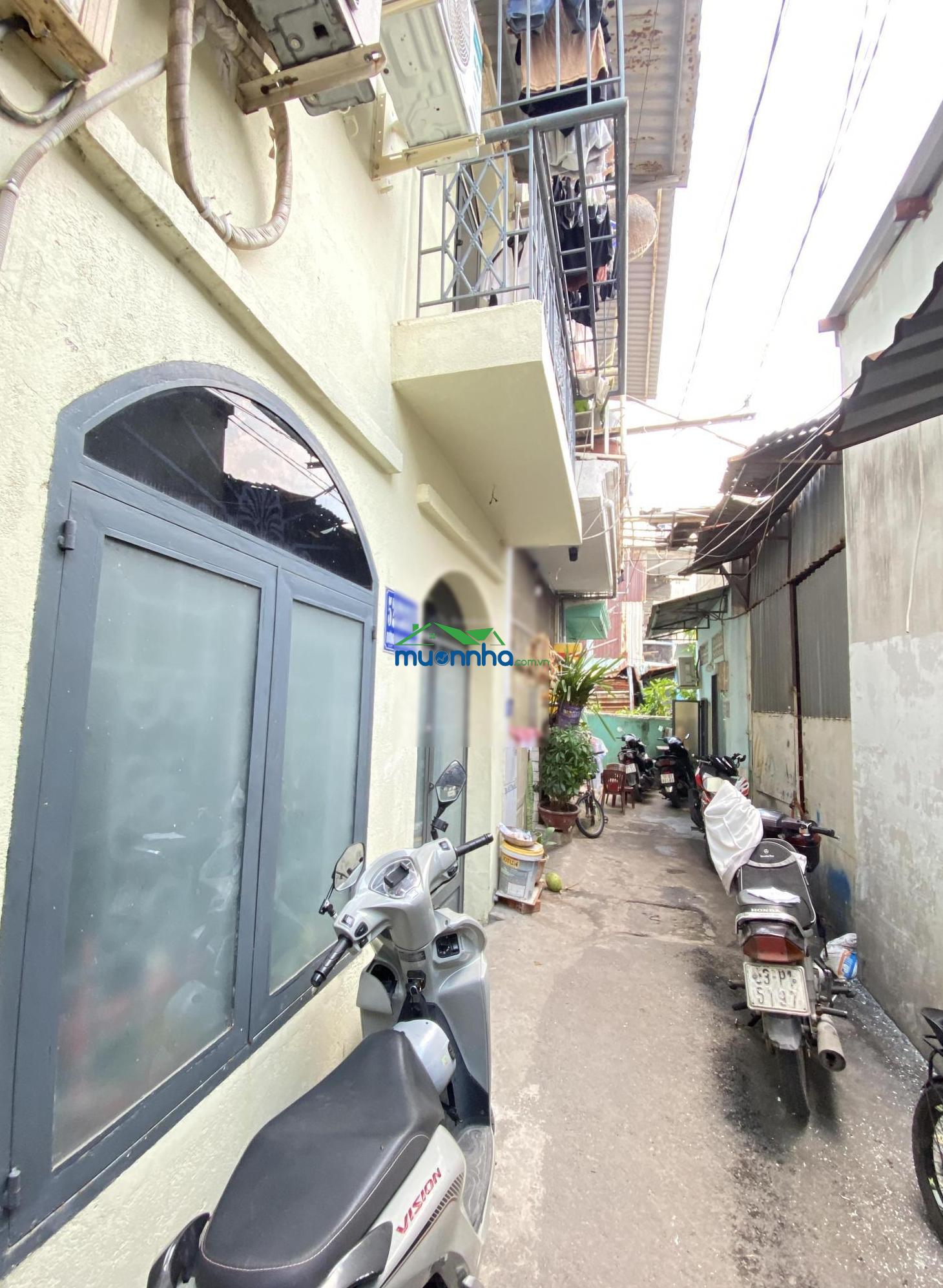 Nhà đẹp bình phước 34m ngang 4,2m 1 lầu 1 trệt gần trường học, cách hẻm xe tải chỉ 30m - 2