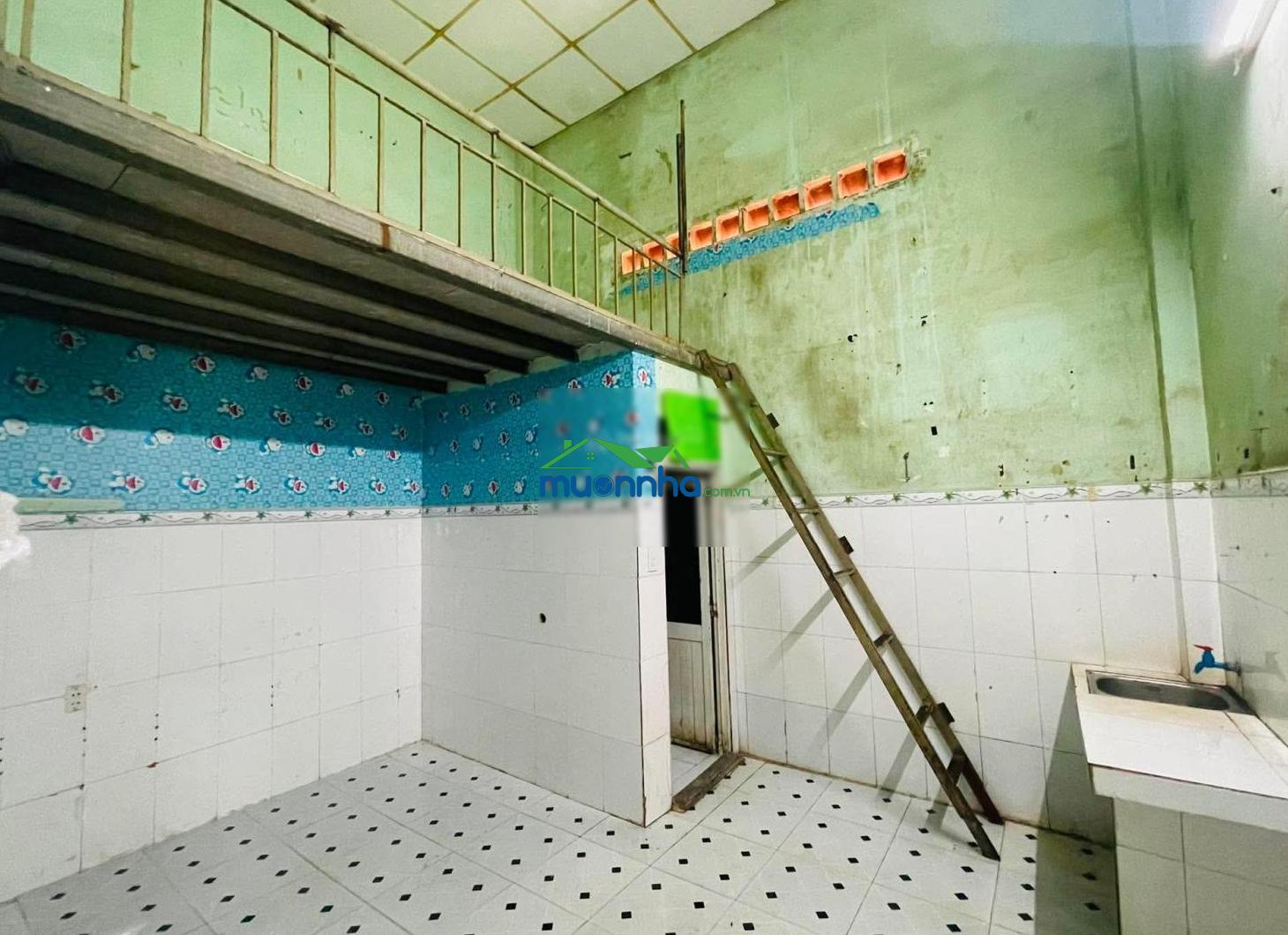 Bán gấp đất tặng dãy trọ cũ 8.5x14m 117m2 đường tải né nhau, full thổ. được xd 1 trệt 1 lửng, 2 lầu - 3