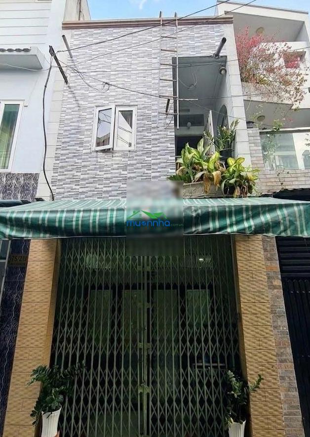 Xe hơi tới nhà - chỉ 6.3 tỷ - đường cách mạng tháng 8 - dt: 3.5 x 13m - nhà ở ngay - 3