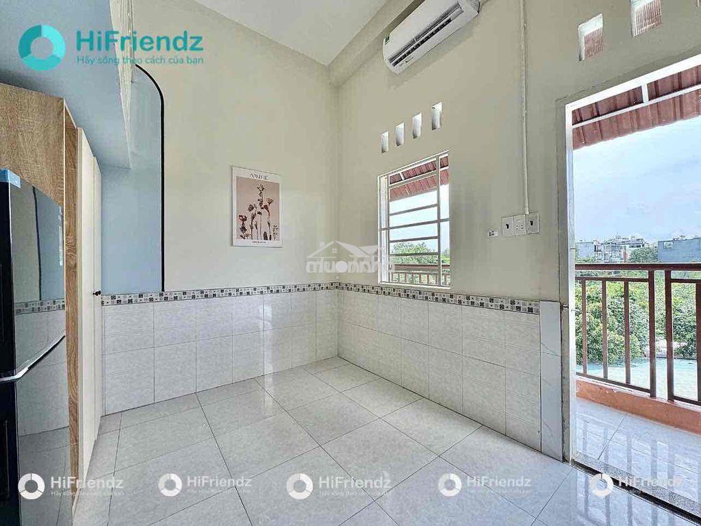Duplex gác cao cửa sổ trời ngay sát đh luật - gigamall - 4