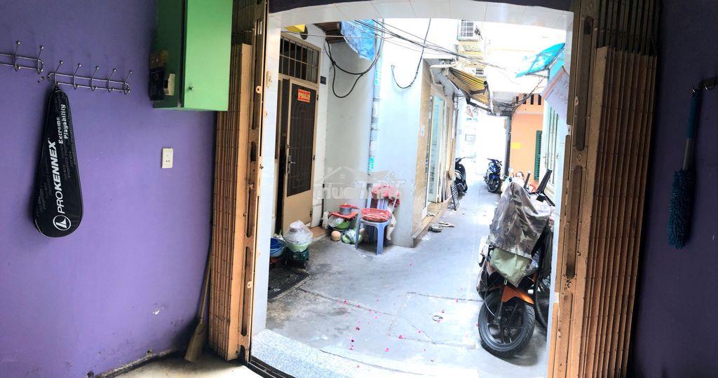 Nhà hẻm quận 1 giá rẻ - 2